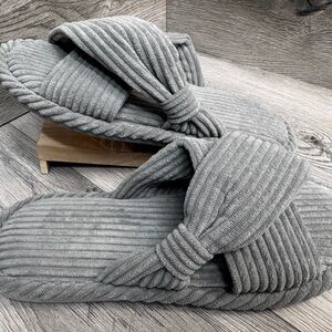 Litfun Women’s open toe slipper slides memory foam grey 10-11